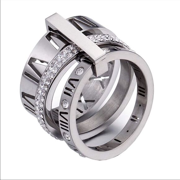 Crystal Roman Trinity Band Ring - Picture 2 of 8